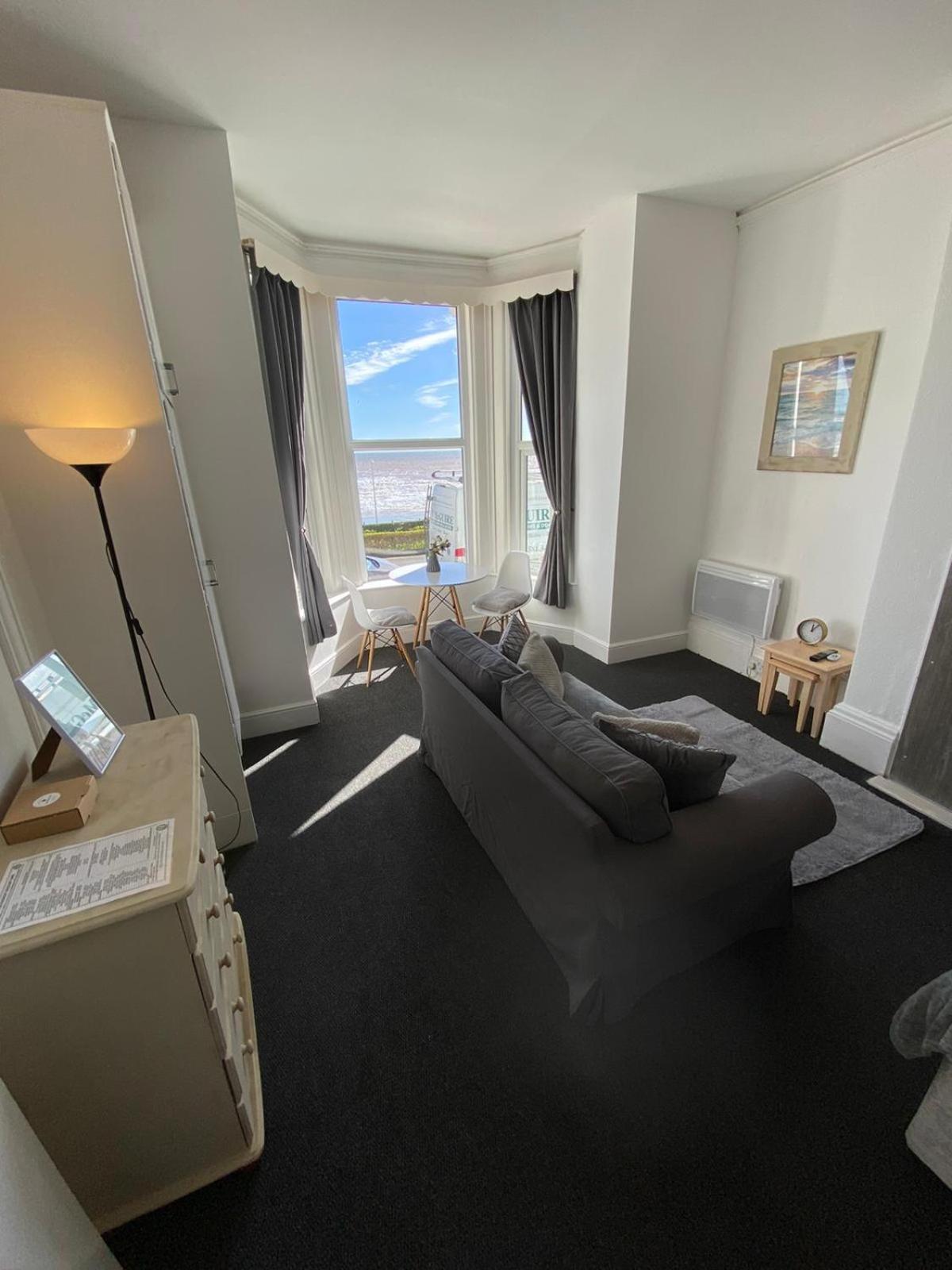 Farina No1, Sea View Studio Sleeping 2 Guests Bridlington Exteriör bild